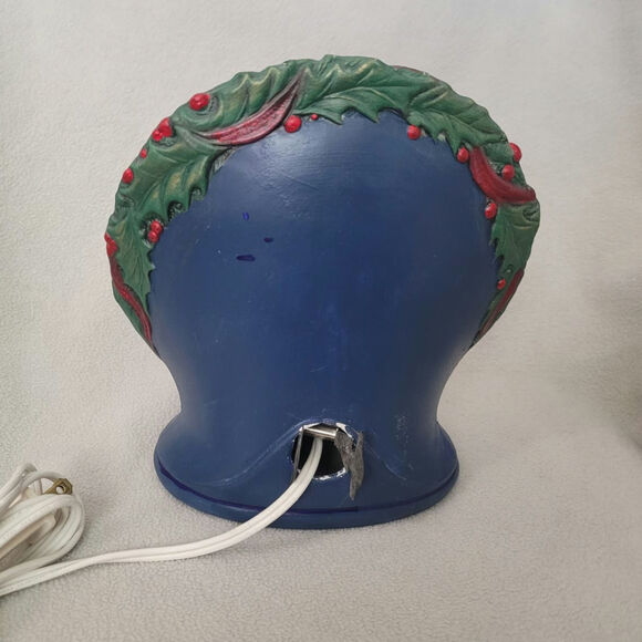 Vintage 90's Lighted Ceramic Lamp Church Snow Scene Wreath Mold - Picture 6 of 14